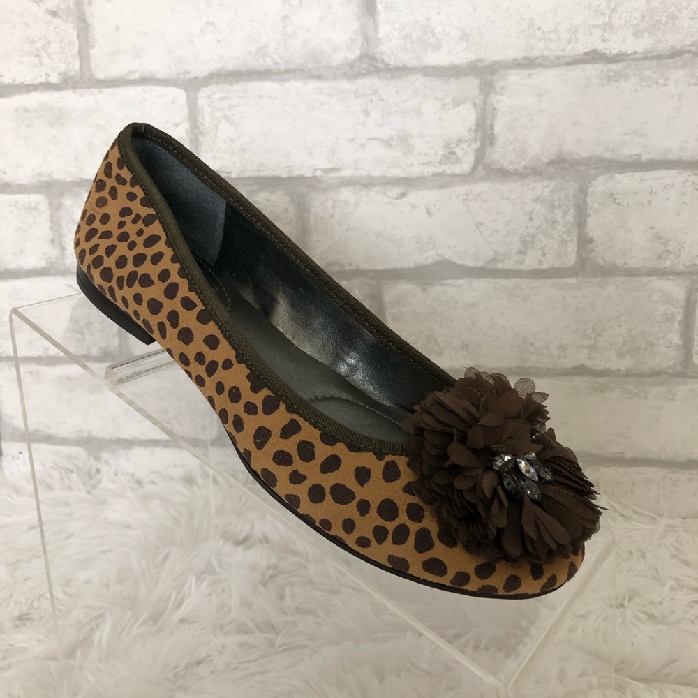 Enzo Angiolini Leather Cheetah Print Flat Shoes